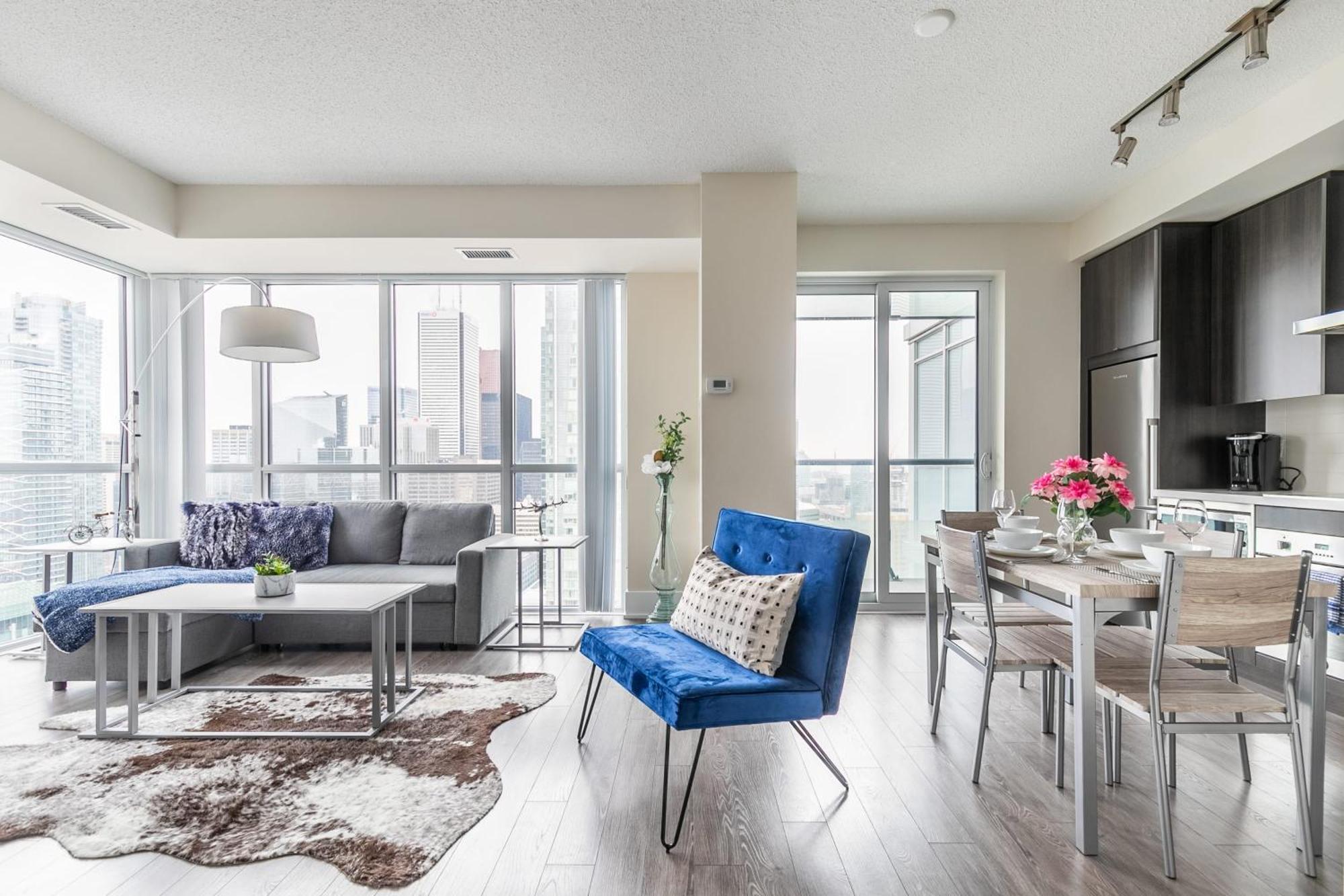 Luxury 1Br Condo - King Bed With City Views Toronto Dış mekan fotoğraf