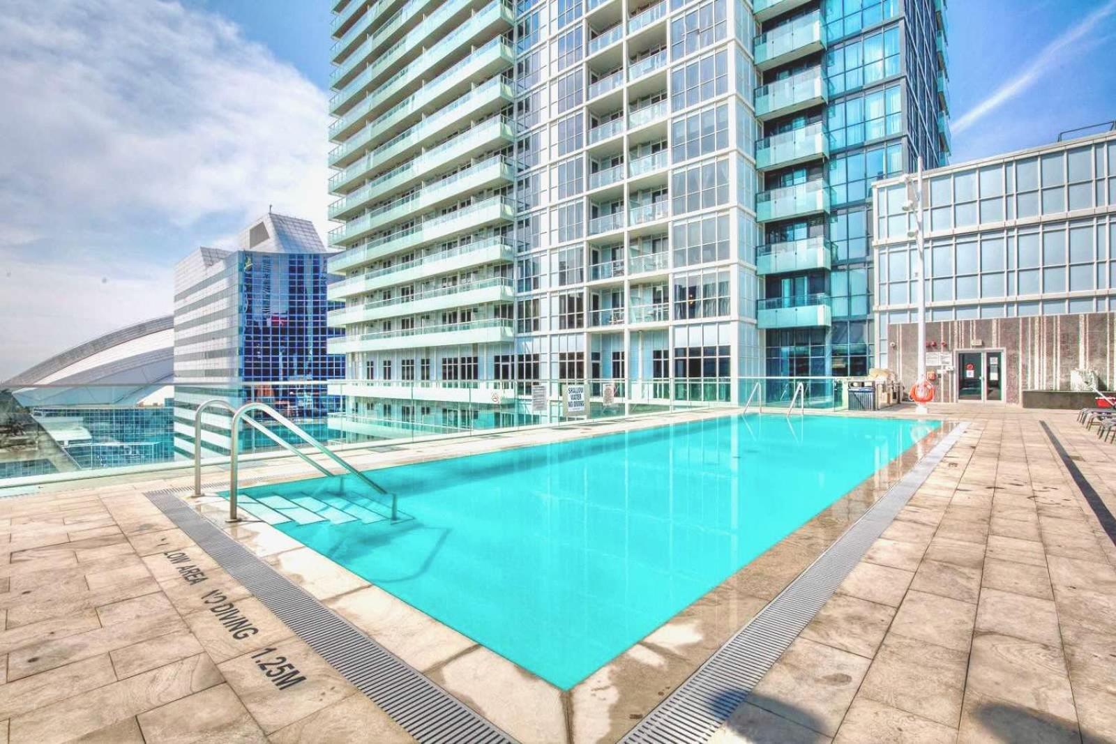 Luxury 1Br Condo - King Bed With City Views Toronto Dış mekan fotoğraf